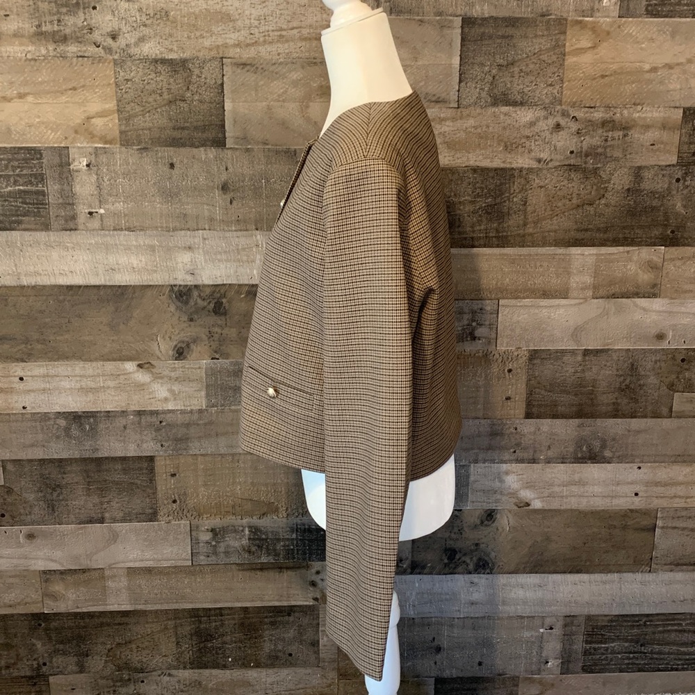 H&M Houndstooth Jacket with gold buttons Size M - Picture 4 of 16